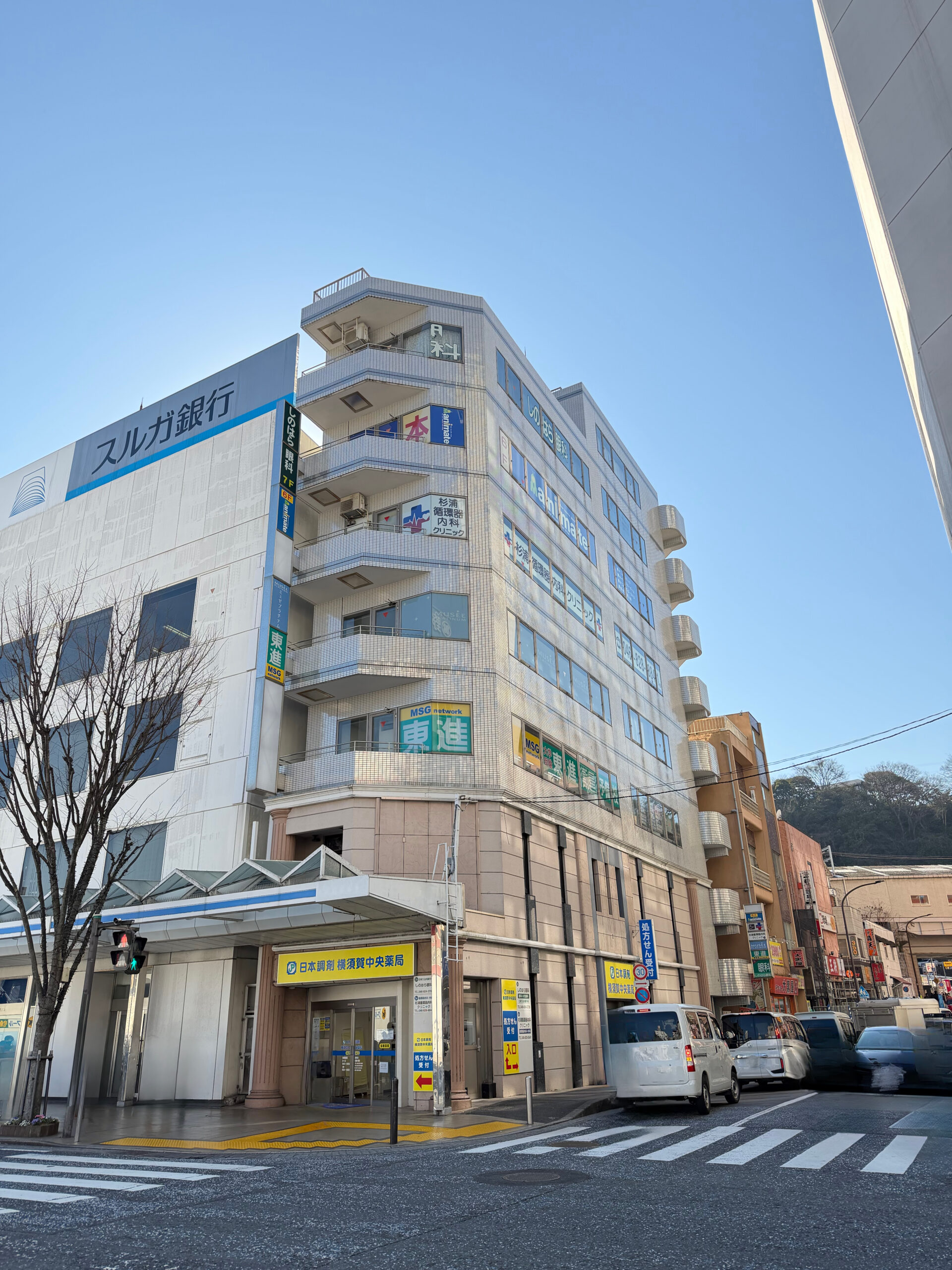 「横須賀中央」駅 徒歩１分 既に盛業中の駅近角地医療モール 空きが出ました！