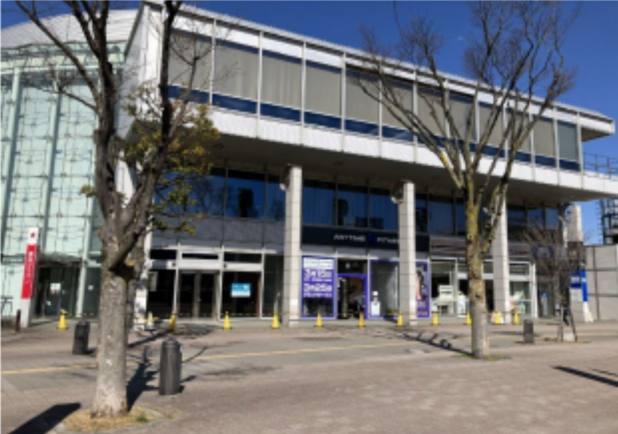 「センター南」駅前広場に面した視認性良好なクリニックモール区画