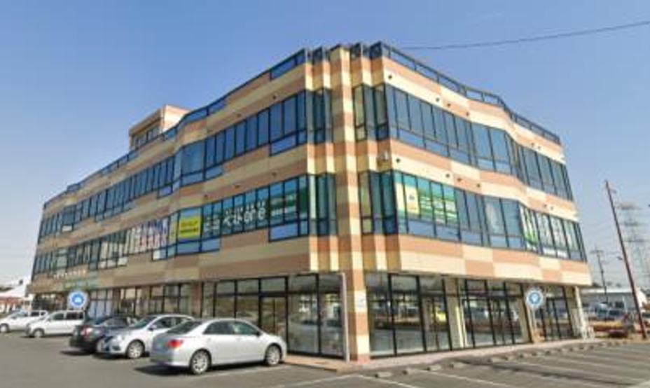 「南栗橋」駅 徒歩１分 生活圏の中心エリア 駅前＆駐車場完備でアクセス良好！