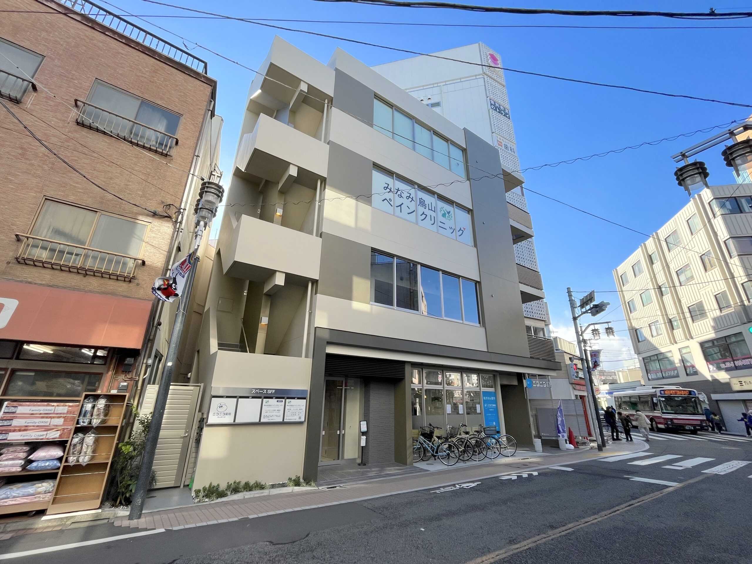 「千歳烏山駅」徒歩２分 交差点正面で視認性が高い新築物件