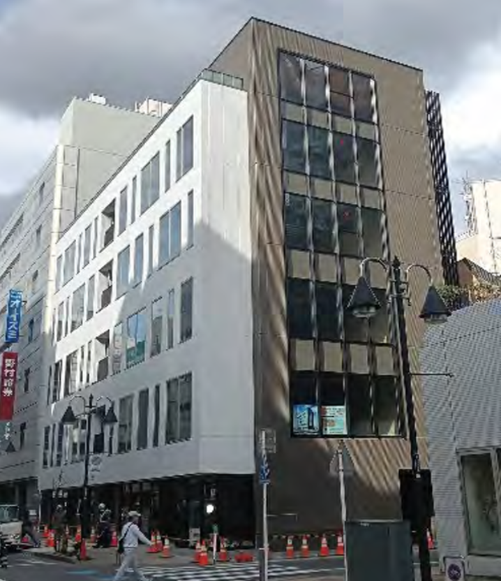 「本厚木駅」徒歩２分 あつぎ大通り至近 視認性の高い角地クリニックビル