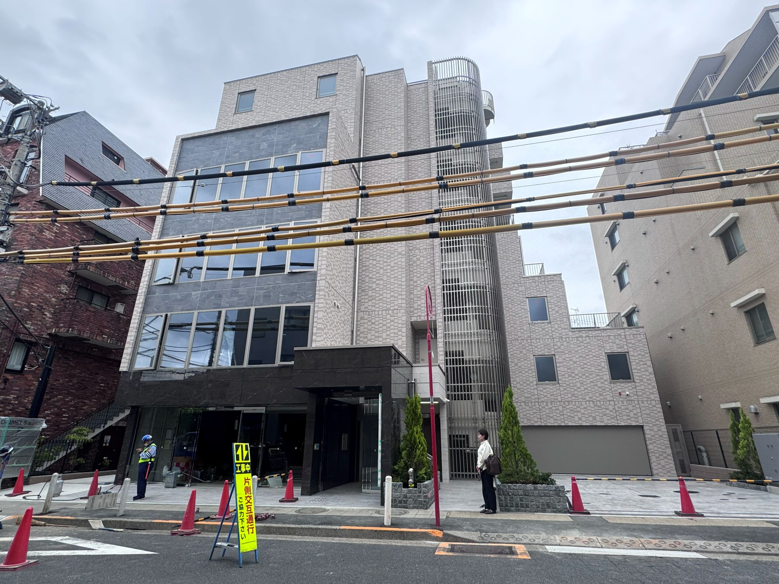 【残り僅か】「自由が丘駅」徒歩６分 等々力通り沿い 立地・賃料の観点からもかなりオススメな新築物件！！
