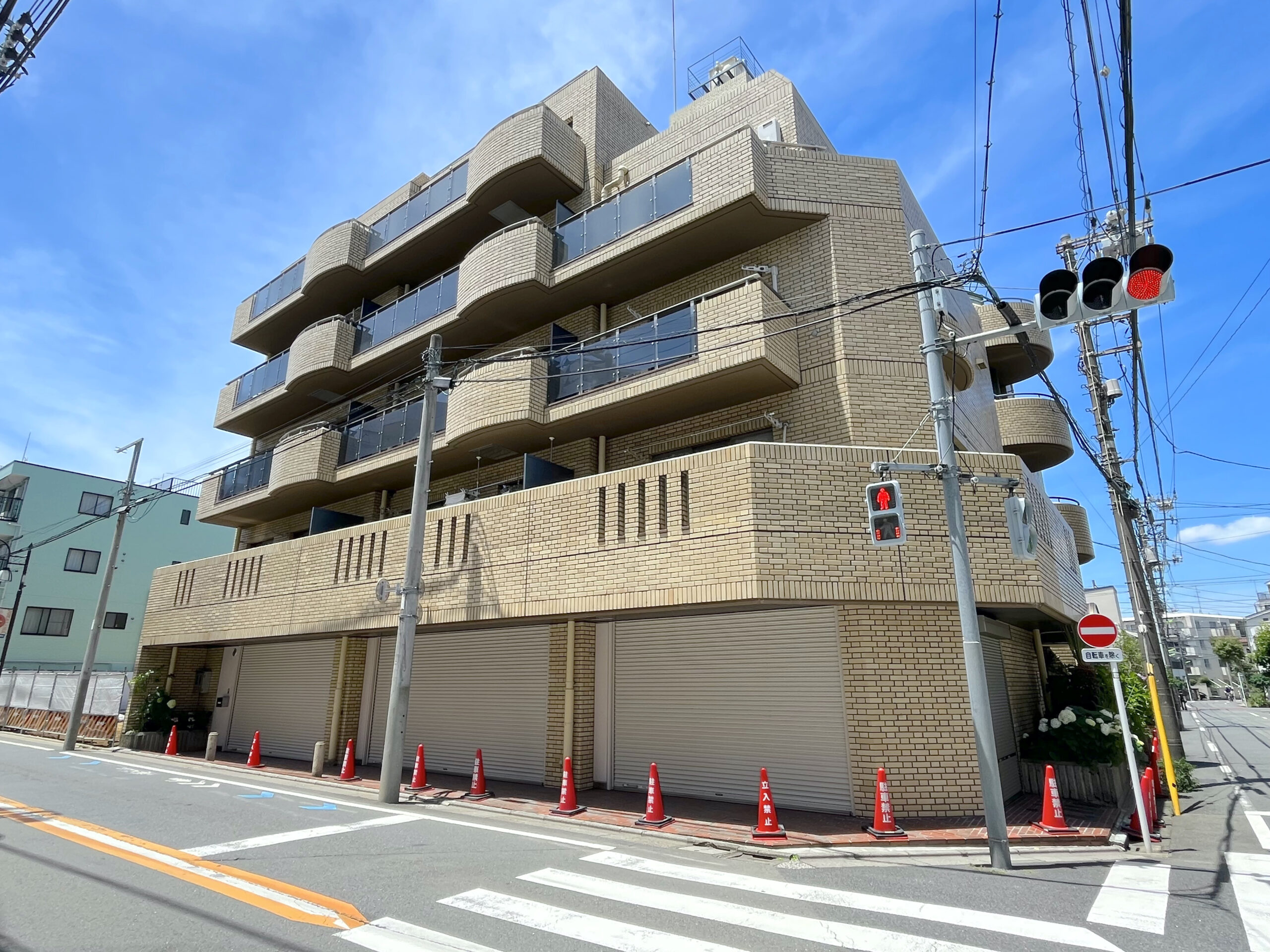 「桜新町駅」徒歩２０分 ３線利用が可能な立地にある１階テナント物件