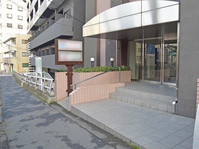 「武蔵小杉駅」徒歩４分 交通量の多い綱島街道沿い クリニック向けテナント