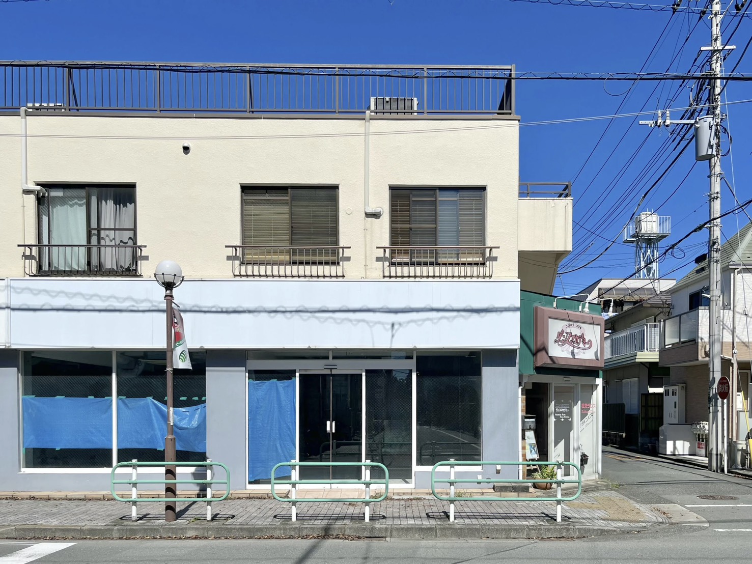 「府中駅」徒歩５分 桜通り沿い 桜並木にある１階路面店物件